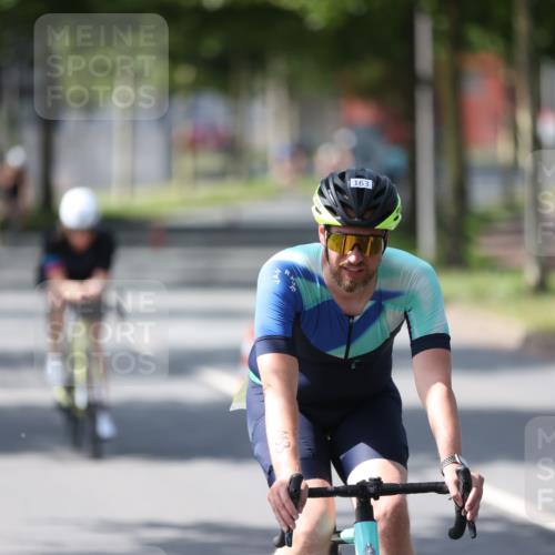 10.08.2025 - GEWOBA Citytriathlon Bremen Yannick Fuchs http://msf.ph/oto/8561571 10.08.2025 14:23:12 Radfahren 154, 163, 200, 209, 213, 222, 225, 246, 249, 288, 423, 431, 478, 480 meine-sportfotos.de