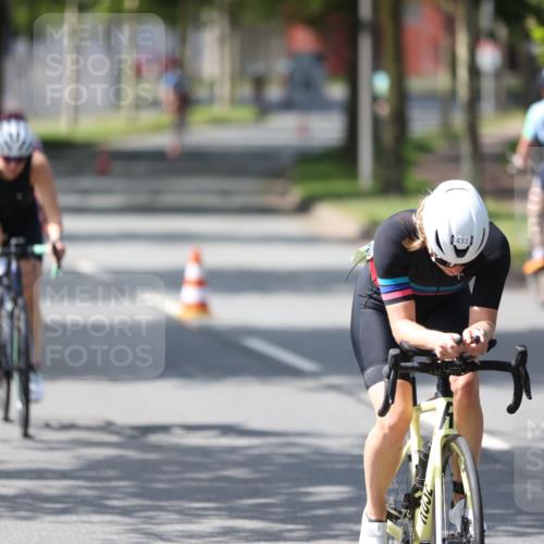 10.08.2025 - GEWOBA Citytriathlon Bremen Yannick Fuchs http://msf.ph/oto/8561583 10.08.2025 14:23:14 Radfahren 154, 163, 200, 209, 213, 222, 225, 249, 423, 431, 478, 480 meine-sportfotos.de