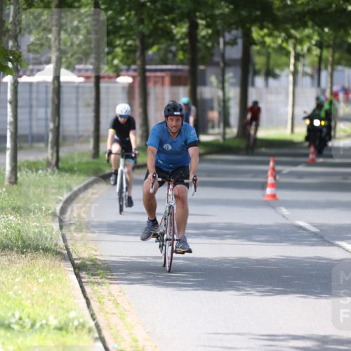 10.08.2025 - GEWOBA Citytriathlon Bremen Yannick Fuchs http://msf.ph/oto/8561653 10.08.2025 14:23:24 Radfahren 99, 154, 200, 209, 213, 222, 225, 250, 251, 317, 423, 431, 478, 480 meine-sportfotos.de