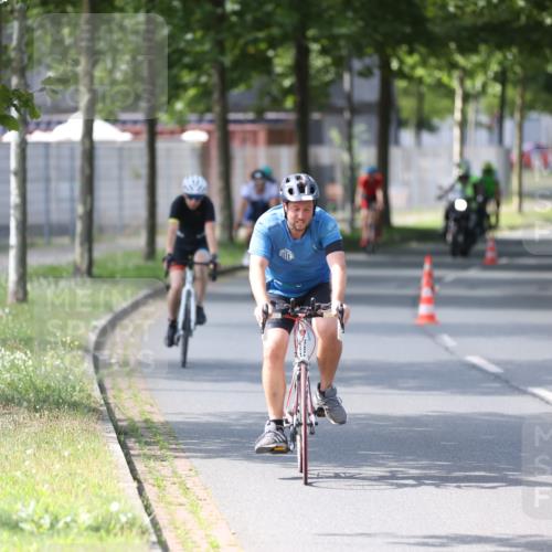 10.08.2025 - GEWOBA Citytriathlon Bremen Yannick Fuchs http://msf.ph/oto/8561660 10.08.2025 14:23:24 Radfahren 99, 154, 200, 209, 213, 222, 225, 250, 251, 317, 423, 431, 478, 480 meine-sportfotos.de
