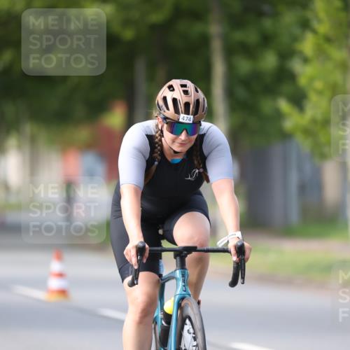 10.08.2025 - GEWOBA Citytriathlon Bremen Yannick Fuchs http://msf.ph/oto/8561808 10.08.2025 14:24:19 Radfahren 169, 436, 474 meine-sportfotos.de
