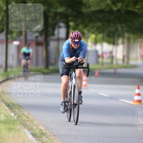 10.08.2025 - GEWOBA Citytriathlon Bremen Yannick Fuchs http://msf.ph/oto/8561815 10.08.2025 14:24:21 Radfahren 169, 436, 474 meine-sportfotos.de