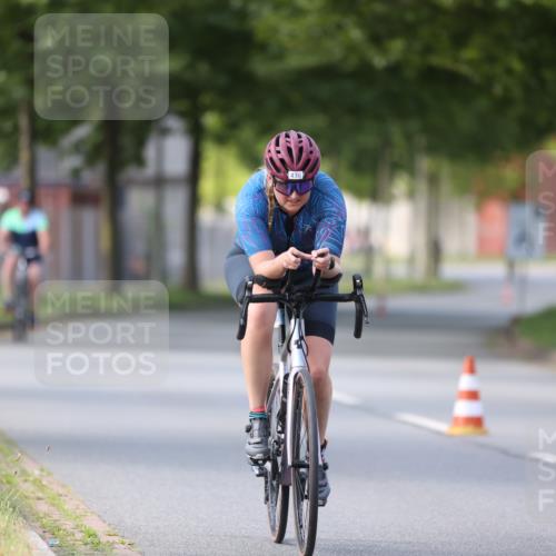 10.08.2025 - GEWOBA Citytriathlon Bremen Yannick Fuchs http://msf.ph/oto/8561819 10.08.2025 14:24:21 Radfahren 169, 436, 474 meine-sportfotos.de