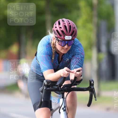 10.08.2025 - GEWOBA Citytriathlon Bremen Yannick Fuchs http://msf.ph/oto/8561828 10.08.2025 14:24:22 Radfahren 169, 436, 474 meine-sportfotos.de