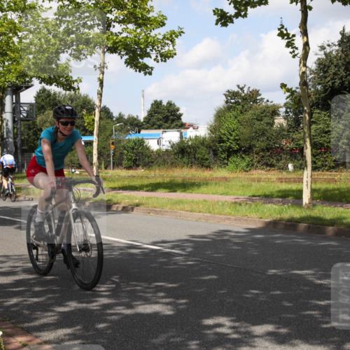 10.08.2025 - GEWOBA Citytriathlon Bremen Yannick Fuchs http://msf.ph/oto/8561884 10.08.2025 12:21:29 Radfahren 618, 761, 785, 913, 923, 949, 975 meine-sportfotos.de