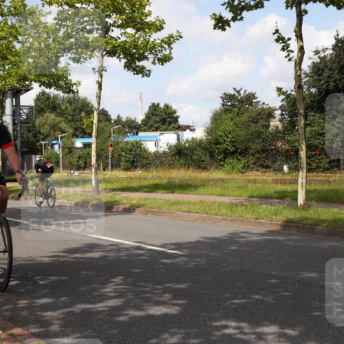 10.08.2025 - GEWOBA Citytriathlon Bremen Yannick Fuchs http://msf.ph/oto/8562041 10.08.2025 12:23:39 Radfahren 696, 746, 754, 797, 802, 831, 945, 983 meine-sportfotos.de