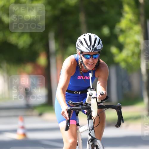 10.08.2025 - GEWOBA Citytriathlon Bremen Yannick Fuchs http://msf.ph/oto/8562095 10.08.2025 14:25:51 Radfahren 167, 181, 273, 331, 446, 499 meine-sportfotos.de