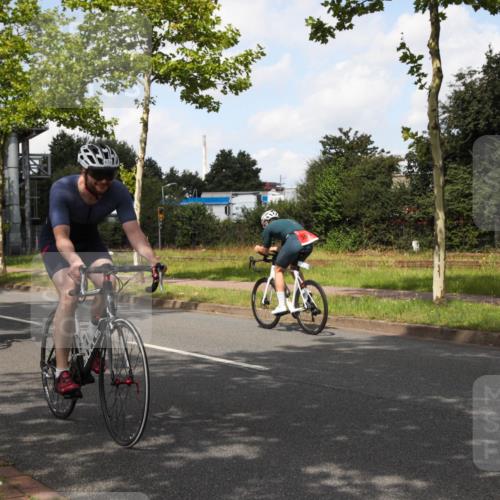 10.08.2025 - GEWOBA Citytriathlon Bremen Yannick Fuchs http://msf.ph/oto/8562118 10.08.2025 12:24:25 Radfahren 557, 613, 623, 650, 660, 705, 723, 724, 779, 809, 883, 925, 944, 964, 1036 meine-sportfotos.de