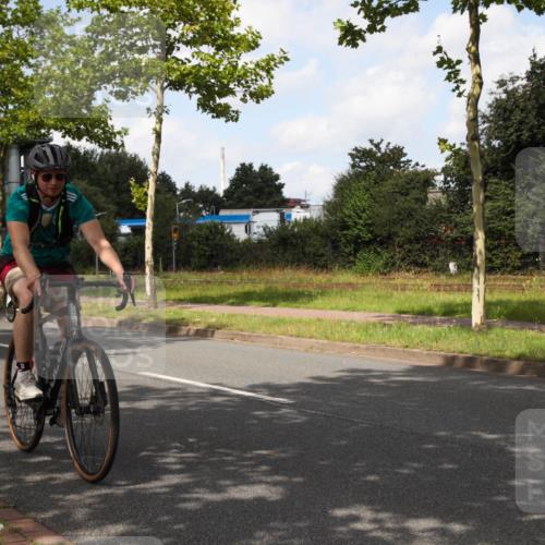 10.08.2025 - GEWOBA Citytriathlon Bremen Yannick Fuchs http://msf.ph/oto/8562123 10.08.2025 12:24:26 Radfahren 557, 613, 623, 650, 660, 705, 723, 724, 779, 809, 883, 925, 944, 964, 1036 meine-sportfotos.de