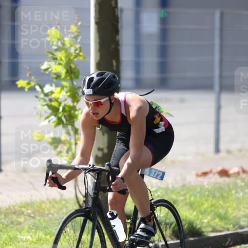 10.08.2025 - GEWOBA Citytriathlon Bremen Yannick Fuchs http://msf.ph/oto/8562174 10.08.2025 14:26:55 Radfahren 305, 349, 372, 408, 422, 445, 484, 497 meine-sportfotos.de