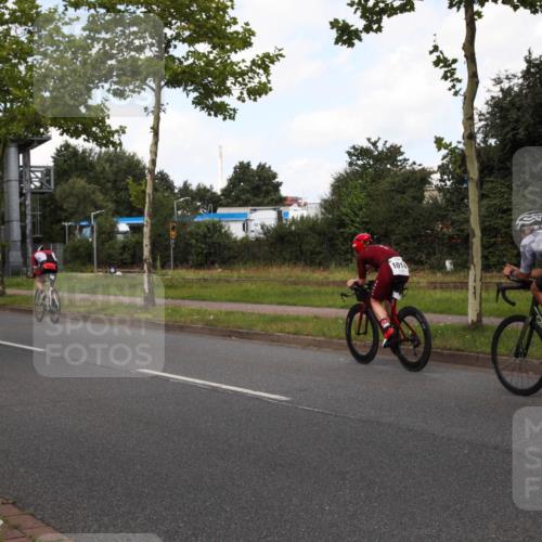 10.08.2025 - GEWOBA Citytriathlon Bremen Yannick Fuchs http://msf.ph/oto/8562181 10.08.2025 12:25:10 Radfahren 595, 619, 814, 908, 954, 955, 958, 965, 1024 meine-sportfotos.de