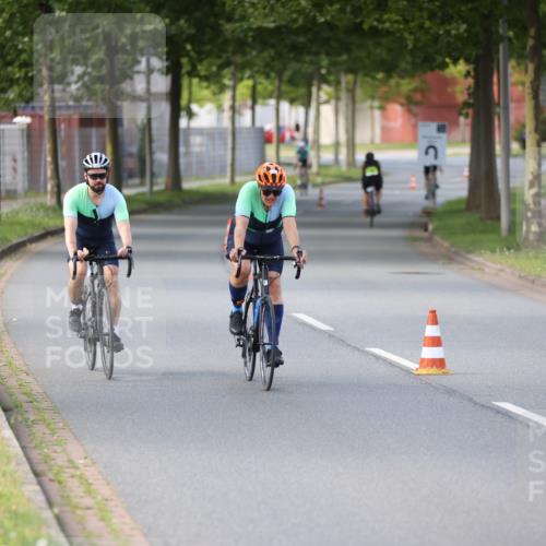 10.08.2025 - GEWOBA Citytriathlon Bremen Yannick Fuchs http://msf.ph/oto/8562216 10.08.2025 14:27:31 Radfahren 120, 156, 286, 320, 363, 441 meine-sportfotos.de