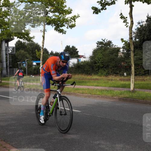 10.08.2025 - GEWOBA Citytriathlon Bremen Yannick Fuchs http://msf.ph/oto/8562219 10.08.2025 12:25:50 Radfahren 677, 684, 693, 730, 755, 830, 849, 850, 968, 1014 meine-sportfotos.de