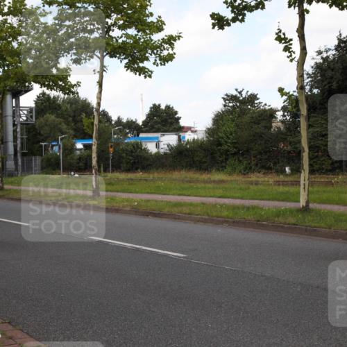 10.08.2025 - GEWOBA Citytriathlon Bremen Yannick Fuchs http://msf.ph/oto/8562254 10.08.2025 12:26:13 Radfahren 608, 611, 661, 730, 786, 808, 842, 865, 871, 911, 1014 meine-sportfotos.de