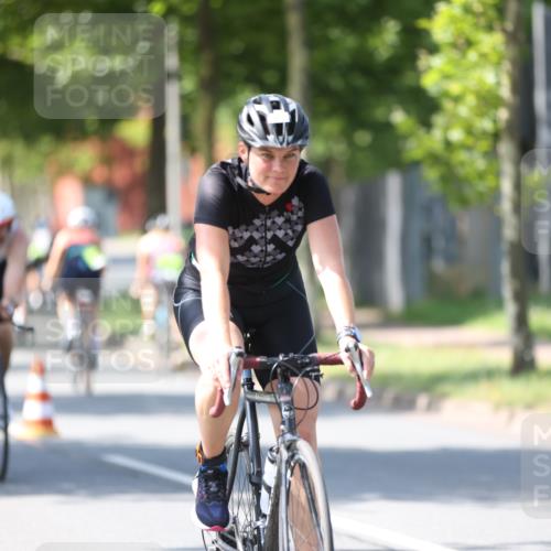 10.08.2025 - GEWOBA Citytriathlon Bremen Yannick Fuchs http://msf.ph/oto/8562283 10.08.2025 14:28:44 Radfahren 171, 193, 237, 350, 367, 401, 467, 483 meine-sportfotos.de