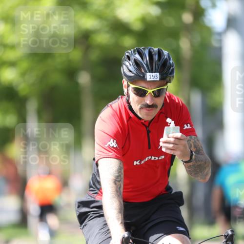10.08.2025 - GEWOBA Citytriathlon Bremen Yannick Fuchs http://msf.ph/oto/8562332 10.08.2025 14:28:57 Radfahren 168, 171, 172, 193, 321, 350, 403 meine-sportfotos.de