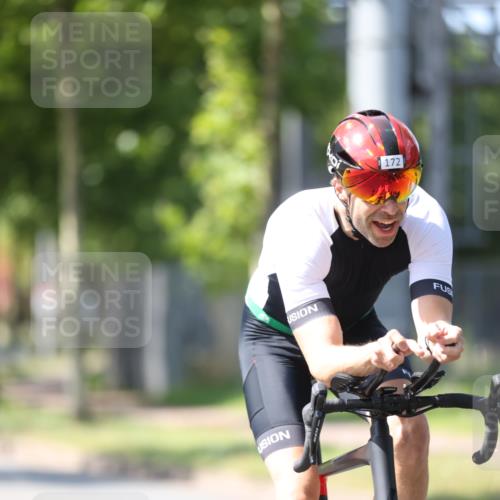 10.08.2025 - GEWOBA Citytriathlon Bremen Yannick Fuchs http://msf.ph/oto/8562366 10.08.2025 14:29:06 Radfahren 168, 172, 188, 321, 403, 447 meine-sportfotos.de