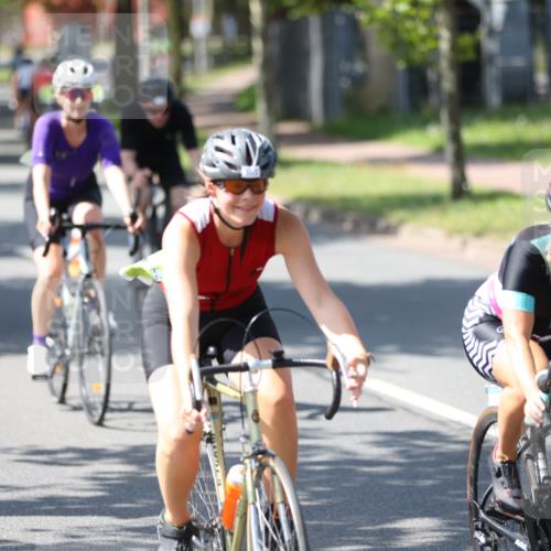 10.08.2025 - GEWOBA Citytriathlon Bremen Yannick Fuchs http://msf.ph/oto/8562385 10.08.2025 14:29:34 Radfahren 117, 179, 206, 212, 226, 351, 365, 373, 405, 466, 487, 517 meine-sportfotos.de