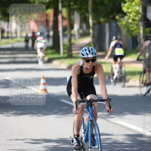 10.08.2025 - GEWOBA Citytriathlon Bremen Yannick Fuchs http://msf.ph/oto/8562424 10.08.2025 14:29:38 Radfahren 117, 179, 206, 212, 226, 351, 365, 373, 405, 466, 468, 487, 517 meine-sportfotos.de