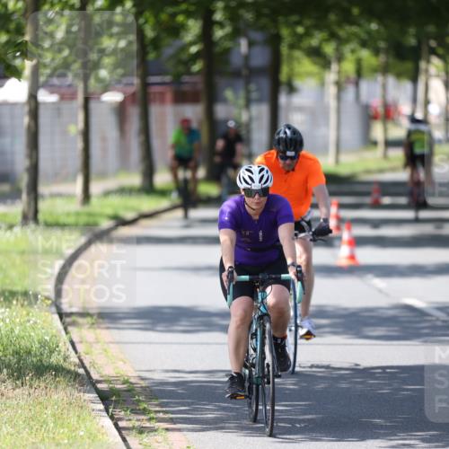10.08.2025 - GEWOBA Citytriathlon Bremen Yannick Fuchs http://msf.ph/oto/8562453 10.08.2025 14:29:54 Radfahren 42, 112, 183, 226, 275, 315, 327, 337, 454, 468 meine-sportfotos.de