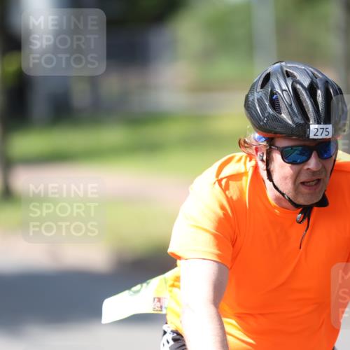 10.08.2025 - GEWOBA Citytriathlon Bremen Yannick Fuchs http://msf.ph/oto/8562470 10.08.2025 14:29:57 Radfahren 42, 95, 112, 183, 226, 275, 315, 327, 337, 454, 468 meine-sportfotos.de