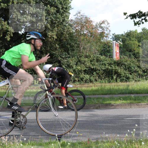 10.08.2025 - GEWOBA Citytriathlon Bremen Yannick Fuchs http://msf.ph/oto/8562505 10.08.2025 10:40:20 Radfahren 1, 11, 39, 47, 61, 65, 125, 135, 197, 227, 229 meine-sportfotos.de