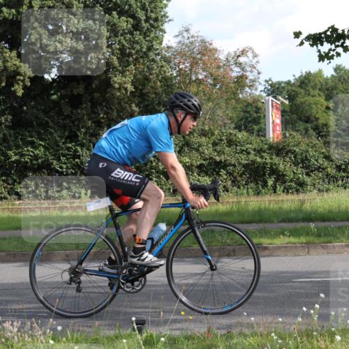 10.08.2025 - GEWOBA Citytriathlon Bremen Yannick Fuchs http://msf.ph/oto/8562524 10.08.2025 10:40:25 Radfahren 1, 11, 39, 47, 65, 125, 135, 197, 229 meine-sportfotos.de