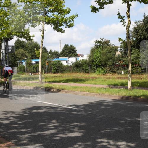 10.08.2025 - GEWOBA Citytriathlon Bremen Yannick Fuchs http://msf.ph/oto/8562554 10.08.2025 12:28:44 Radfahren 622, 625, 629, 659, 732, 828, 851, 941, 981 meine-sportfotos.de