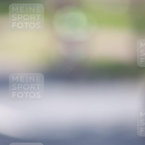 10.08.2025 - GEWOBA Citytriathlon Bremen Yannick Fuchs http://msf.ph/oto/8562691 10.08.2025 14:32:15 Radfahren 104, 105, 113, 284, 299, 344, 355, 359, 362, 366, 370, 376, 411, 433, 463, 489, 496, 508 meine-sportfotos.de