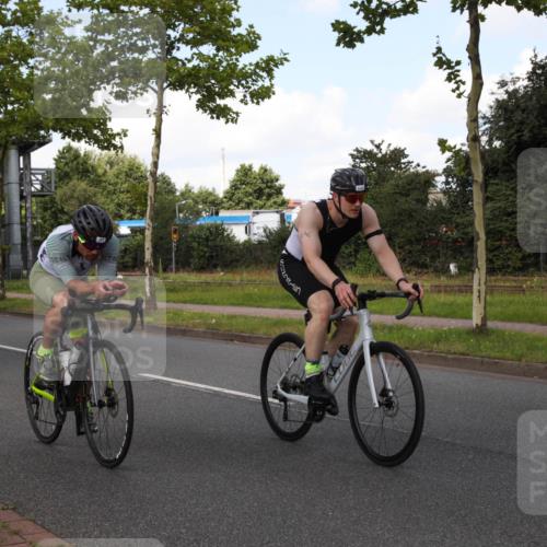 10.08.2025 - GEWOBA Citytriathlon Bremen Yannick Fuchs http://msf.ph/oto/8562744 10.08.2025 12:30:03 Radfahren 640, 675, 688, 699, 717, 760, 769, 875, 884, 935, 942, 960, 1013 meine-sportfotos.de