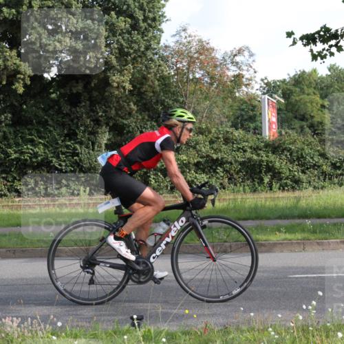 10.08.2025 - GEWOBA Citytriathlon Bremen Yannick Fuchs http://msf.ph/oto/8562838 10.08.2025 10:42:05 Radfahren 41, 131, 177, 223 meine-sportfotos.de