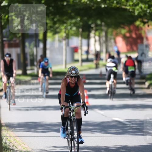 10.08.2025 - GEWOBA Citytriathlon Bremen Yannick Fuchs http://msf.ph/oto/8562876 10.08.2025 14:33:29 Radfahren 2, 48, 74, 138, 440, 514, 518, 519 meine-sportfotos.de