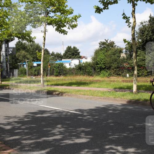 10.08.2025 - GEWOBA Citytriathlon Bremen Yannick Fuchs http://msf.ph/oto/8562900 10.08.2025 12:31:21 Radfahren 575, 616, 621, 630, 692, 753, 801, 863, 894, 905 meine-sportfotos.de