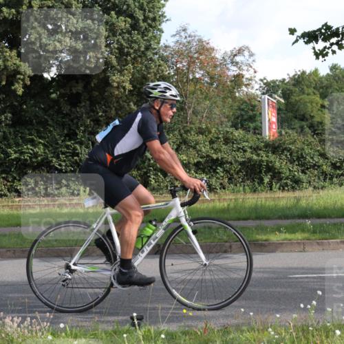 10.08.2025 - GEWOBA Citytriathlon Bremen Yannick Fuchs http://msf.ph/oto/8562909 10.08.2025 10:42:35 Radfahren 13, 17, 89, 167, 175, 199 meine-sportfotos.de