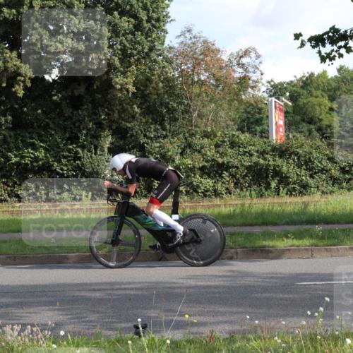 10.08.2025 - GEWOBA Citytriathlon Bremen Yannick Fuchs http://msf.ph/oto/8562966 10.08.2025 10:43:02 Radfahren 51, 149, 438 meine-sportfotos.de