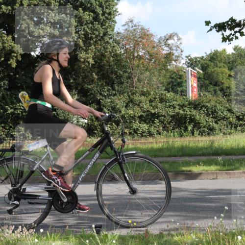 10.08.2025 - GEWOBA Citytriathlon Bremen Yannick Fuchs http://msf.ph/oto/8563145 10.08.2025 10:44:45 Radfahren 133, 465, 511 meine-sportfotos.de