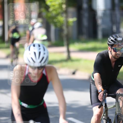 10.08.2025 - GEWOBA Citytriathlon Bremen Yannick Fuchs http://msf.ph/oto/8563280 10.08.2025 14:35:48 Radfahren 64, 108, 129, 173, 233, 319, 339, 395, 421 meine-sportfotos.de