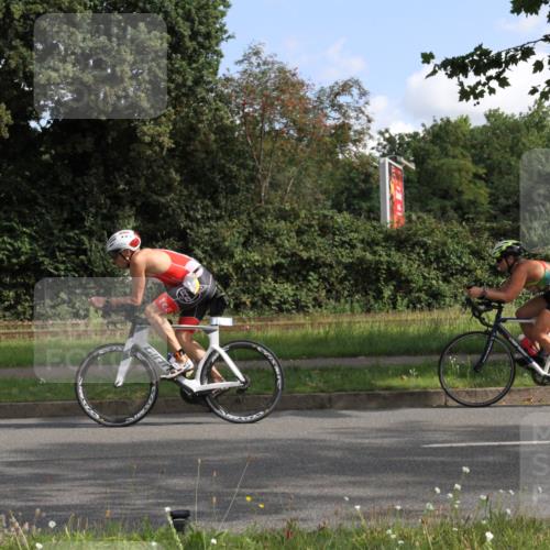 10.08.2025 - GEWOBA Citytriathlon Bremen Yannick Fuchs http://msf.ph/oto/8563297 10.08.2025 10:47:50 Radfahren 205, 433, 459 meine-sportfotos.de