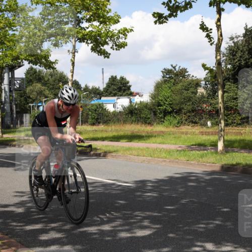 10.08.2025 - GEWOBA Citytriathlon Bremen Yannick Fuchs http://msf.ph/oto/8563350 10.08.2025 12:35:47 Radfahren 719, 763, 783, 833, 843, 877, 919, 933, 966 meine-sportfotos.de