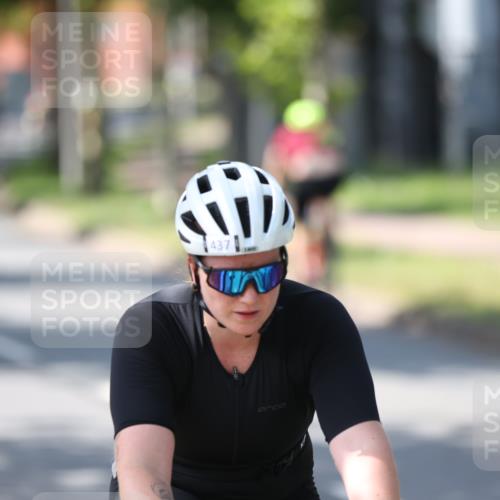 10.08.2025 - GEWOBA Citytriathlon Bremen Yannick Fuchs http://msf.ph/oto/8563400 10.08.2025 14:36:13 Radfahren 32, 261, 380, 437, 452 meine-sportfotos.de