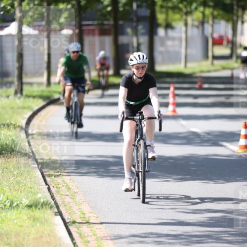 10.08.2025 - GEWOBA Citytriathlon Bremen Yannick Fuchs http://msf.ph/oto/8563406 10.08.2025 14:36:24 Radfahren 20, 91, 255, 261, 285, 380, 391 meine-sportfotos.de
