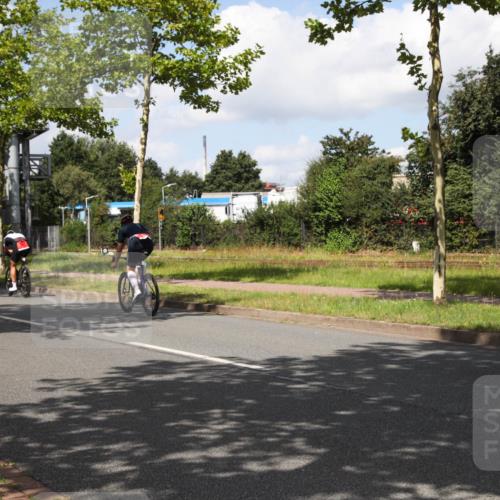 10.08.2025 - GEWOBA Citytriathlon Bremen Yannick Fuchs http://msf.ph/oto/8563499 10.08.2025 12:37:48 Radfahren 563, 603, 618 meine-sportfotos.de