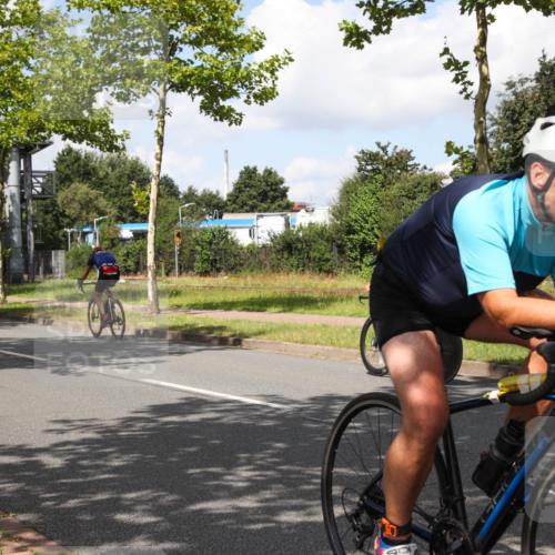 10.08.2025 - GEWOBA Citytriathlon Bremen Yannick Fuchs http://msf.ph/oto/8563570 10.08.2025 12:38:17 Radfahren 557, 671, 761, 764, 782, 784, 825, 844, 853, 1018 meine-sportfotos.de
