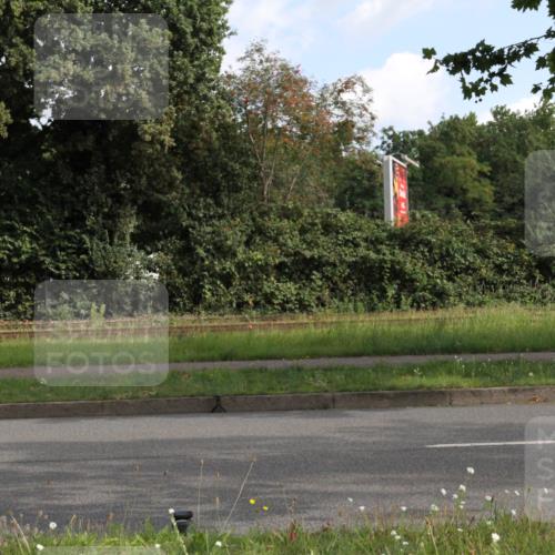 10.08.2025 - GEWOBA Citytriathlon Bremen Yannick Fuchs http://msf.ph/oto/8563578 10.08.2025 10:50:38 Radfahren 97, 389 meine-sportfotos.de