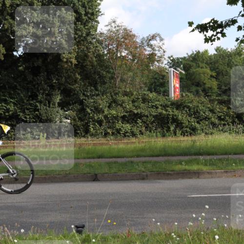 10.08.2025 - GEWOBA Citytriathlon Bremen Yannick Fuchs http://msf.ph/oto/8563614 10.08.2025 10:51:25 Radfahren 239, 396, 419, 421 meine-sportfotos.de