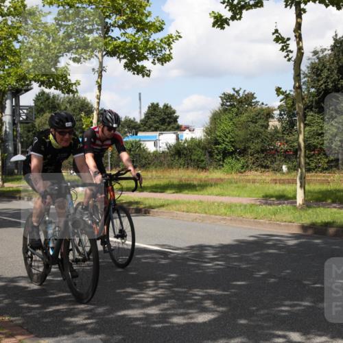 10.08.2025 - GEWOBA Citytriathlon Bremen Yannick Fuchs http://msf.ph/oto/8563622 10.08.2025 12:38:50 Radfahren 555, 634, 662, 720, 740, 762, 772, 797, 892, 940, 978, 1019 meine-sportfotos.de