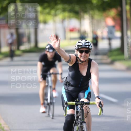 10.08.2025 - GEWOBA Citytriathlon Bremen Yannick Fuchs http://msf.ph/oto/8563689 10.08.2025 14:38:00 Radfahren 30, 75, 147, 152, 191, 528 meine-sportfotos.de