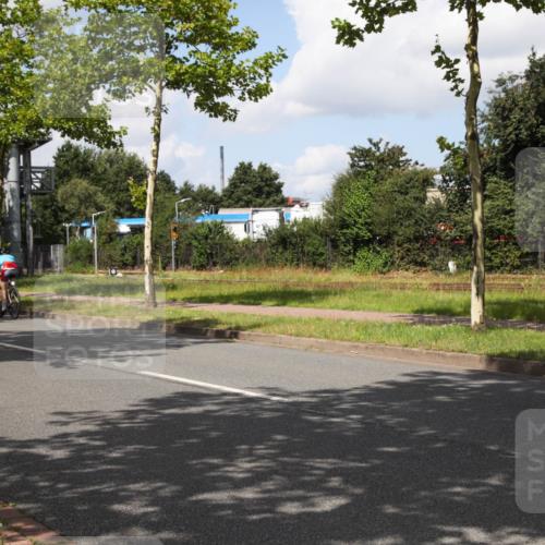 10.08.2025 - GEWOBA Citytriathlon Bremen Yannick Fuchs http://msf.ph/oto/8563725 10.08.2025 12:39:33 Radfahren 572, 758, 795, 813, 869 meine-sportfotos.de
