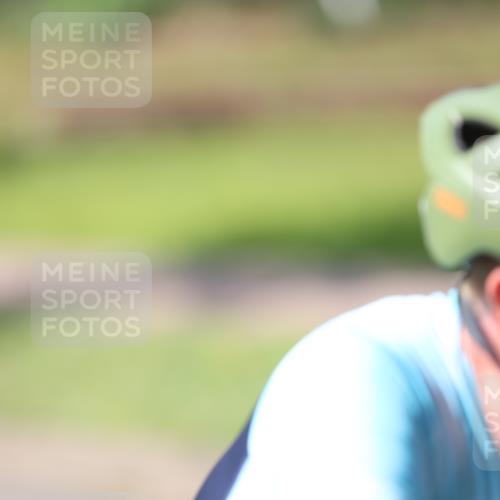 10.08.2025 - GEWOBA Citytriathlon Bremen Yannick Fuchs http://msf.ph/oto/8563876 10.08.2025 14:38:47 Radfahren 50, 195, 216, 236, 238, 312, 354 meine-sportfotos.de