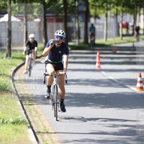 10.08.2025 - GEWOBA Citytriathlon Bremen Yannick Fuchs http://msf.ph/oto/8563878 10.08.2025 14:38:55 Radfahren 100, 216, 236, 238, 312, 354 meine-sportfotos.de